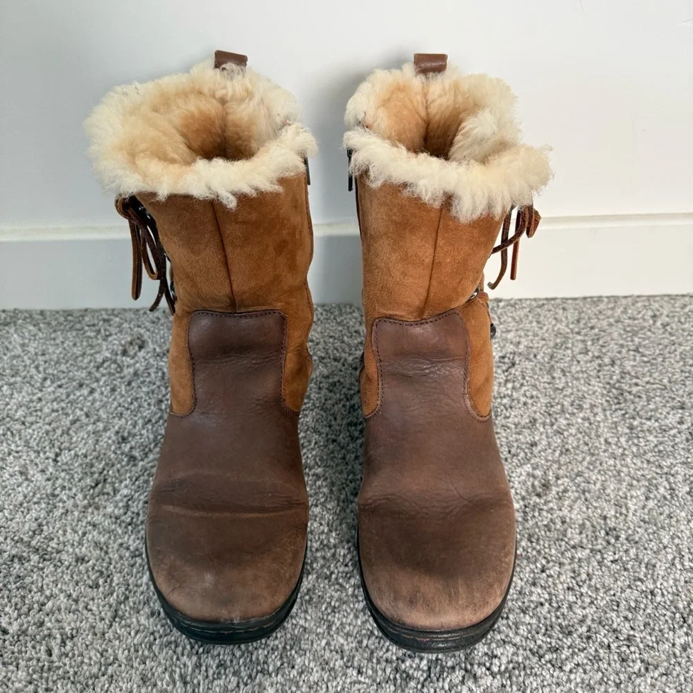 Born Masa Brown Leather Boots Shearling Lining Lamb Fur Comfort SideZip Women 9